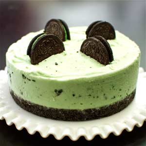 Mint Oreo Ice Cream Pie